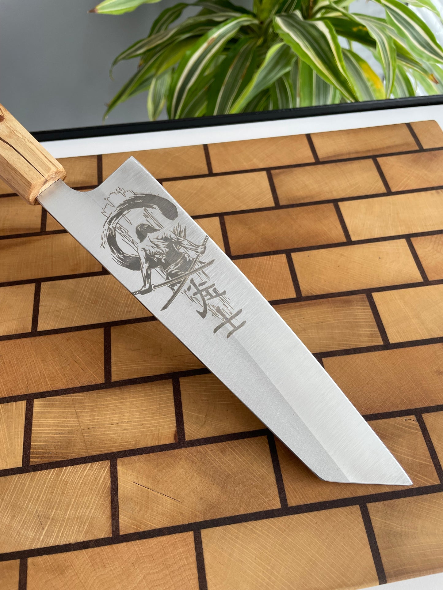 Asya Serisi Kiritsuke / AEB-L İsveç Çeliği