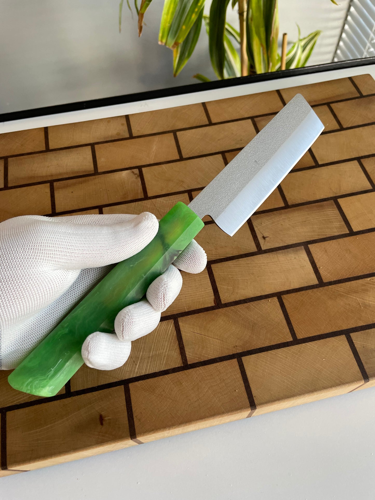 Mini Nakiri / N690