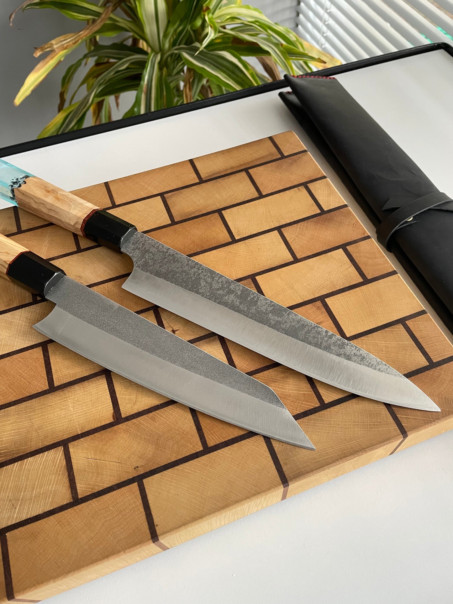 Gyuto & Honesuki / N690