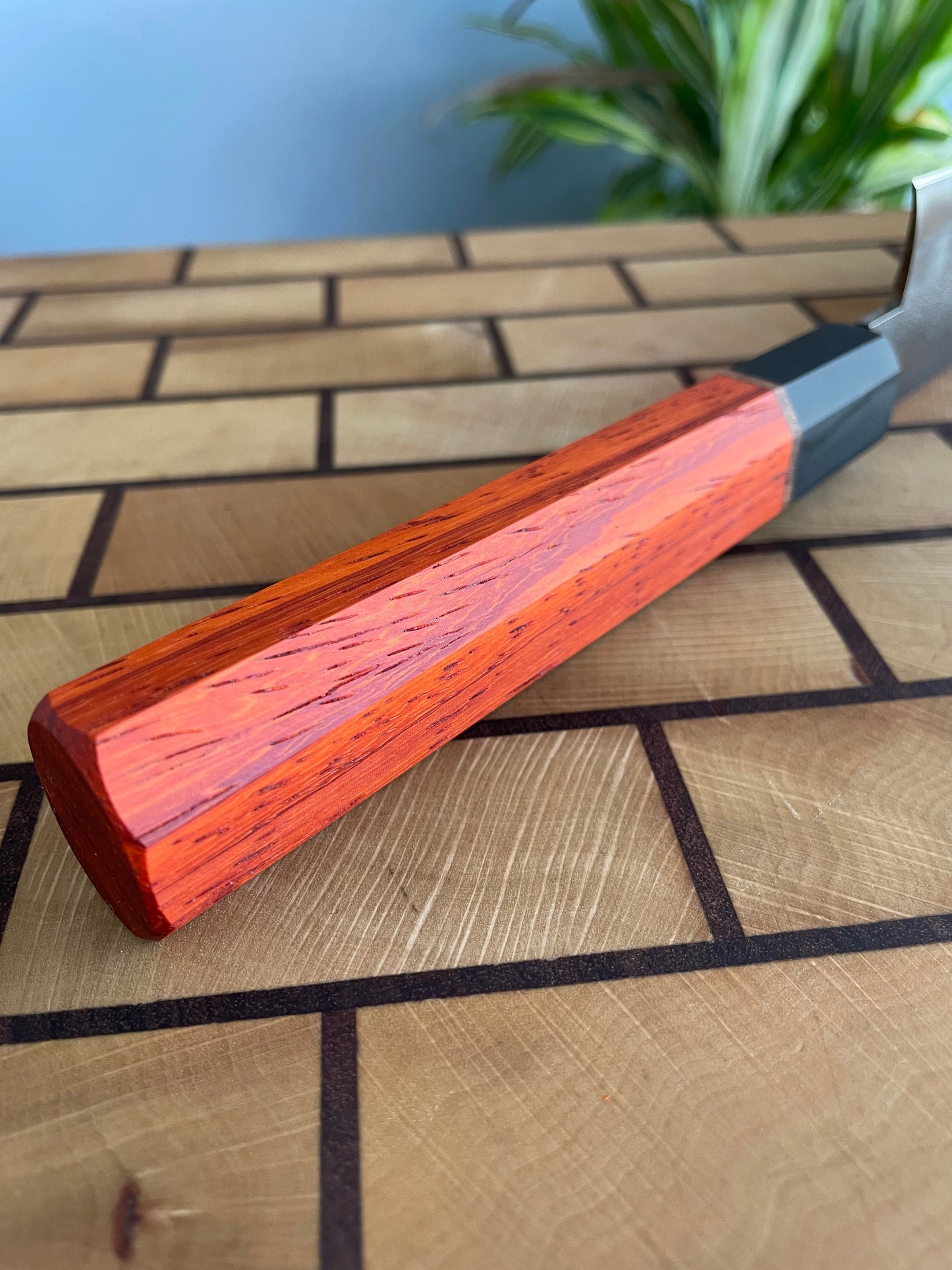 Tanto (短刀) / N690